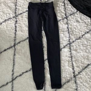 Lululemon low/ med rise leggings